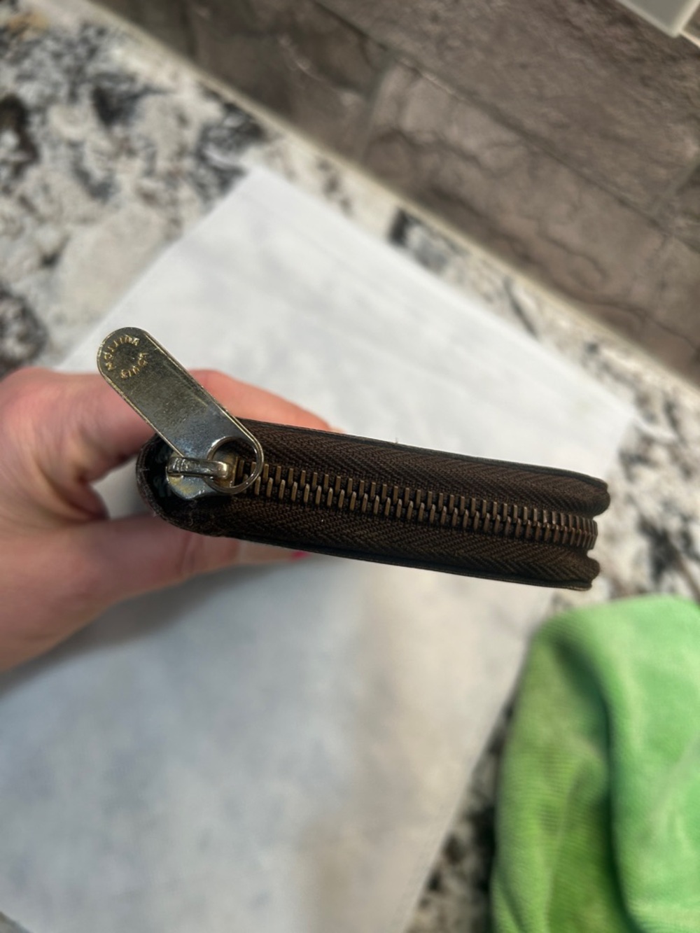 Louis Vuitton Black/Brown Monogram Zip-Around Wallet - Picture 4 of 14